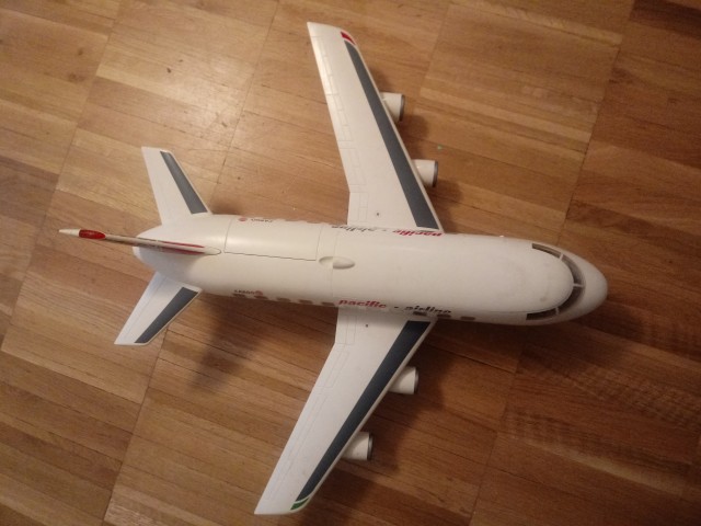 Playmobil veliko potniško letalo s figuricami - foto