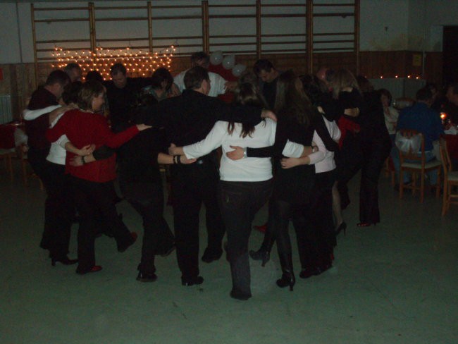 Srčkov ples 10.2.2007 - foto povečava