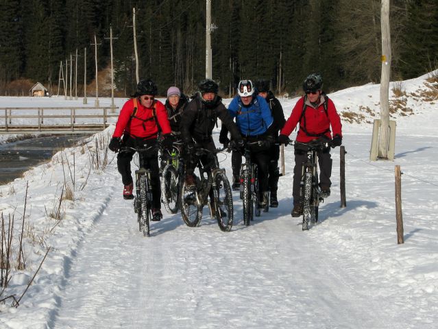 JEZERSKO SILVESTROVANJE 2011 - foto