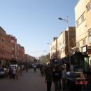 tipična ulica v ErRachidiji (in tudi ostalem Maroku)
