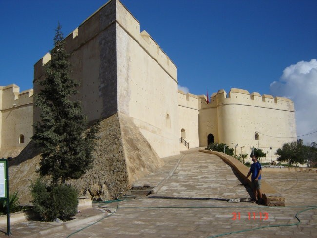 trdnjava nad Fesom