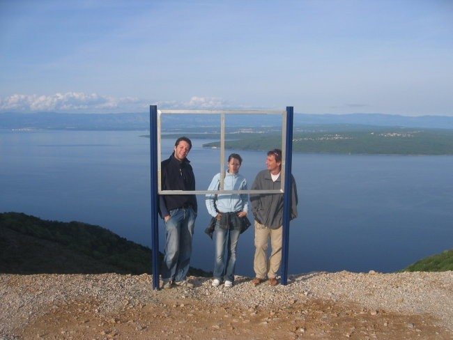 žur na Cresu in Lošinju (1. maj 2006) - foto povečava