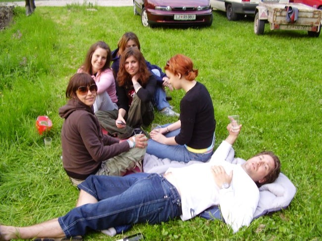 Piknik -žur (Turnše 6.5.2006) - foto povečava