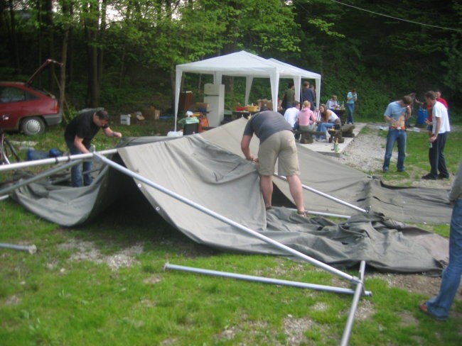 Piknik -žur (Turnše 6.5.2006) - foto povečava