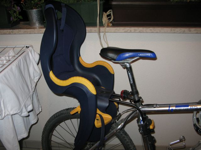 Sjedalica za bicikl - foto