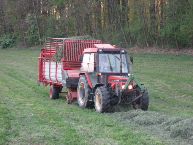 Samonakladalna prikolica pottinger - foto povečava