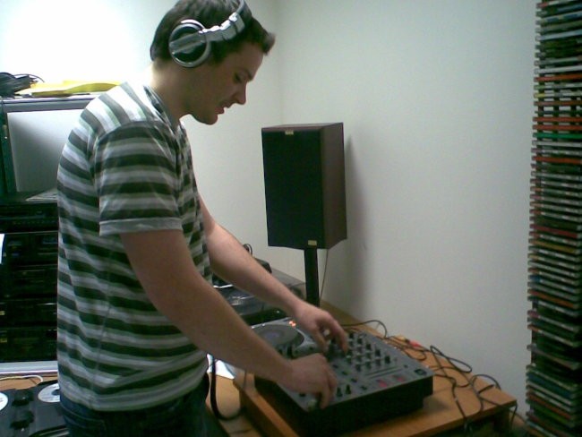 DJ Selecto1