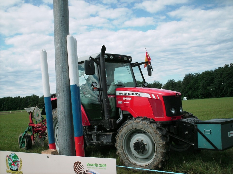 Svetovno prvenstvo v oranju 2009 - foto povečava