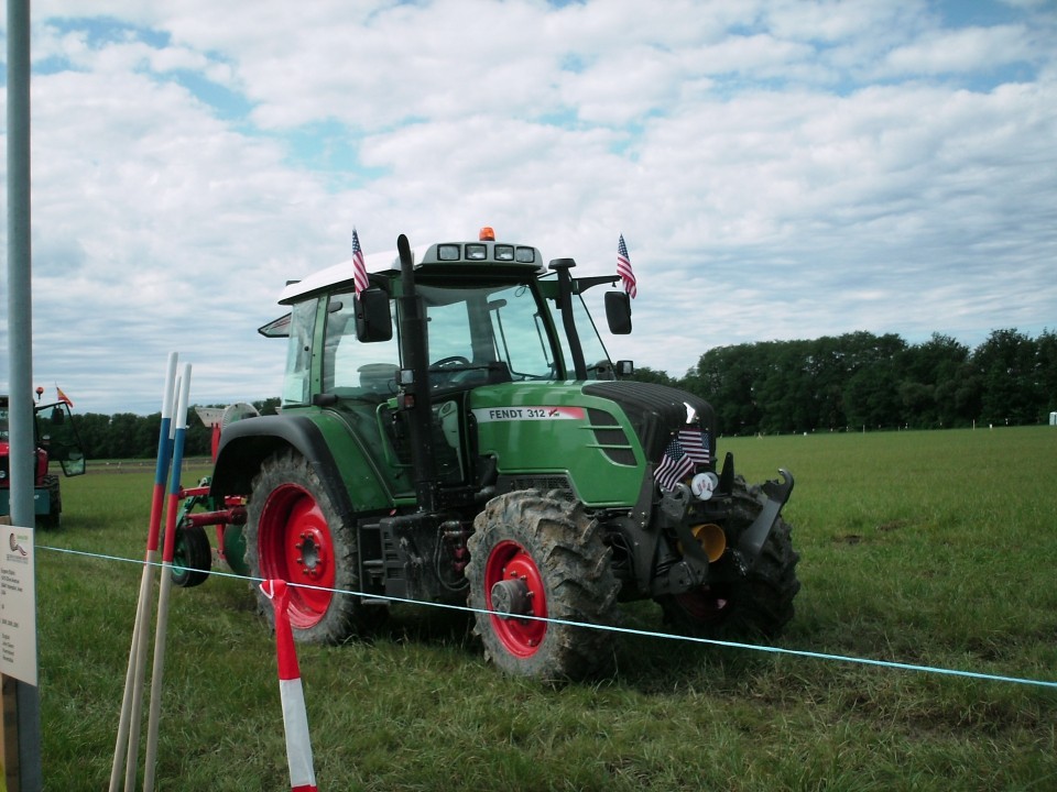 Svetovno prvenstvo v oranju 2009 - foto povečava