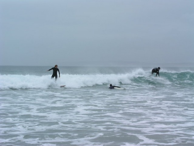 Surfanje na valovih - foto