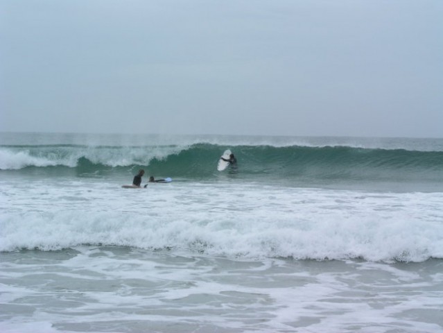 Surfanje na valovih - foto