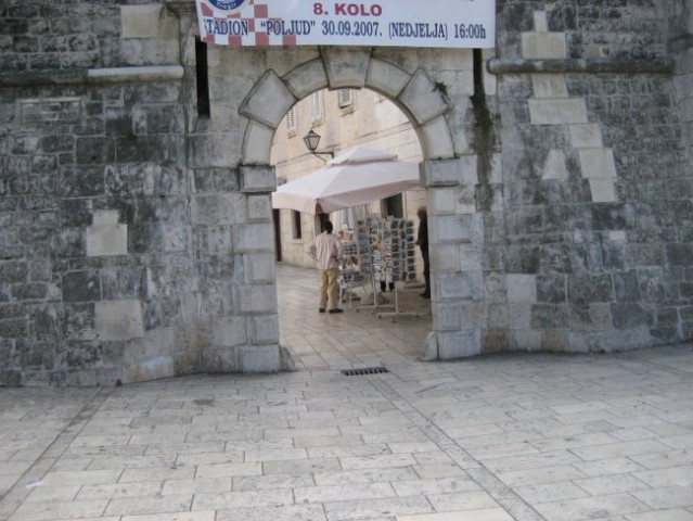 Vhod v stari del Trogirja