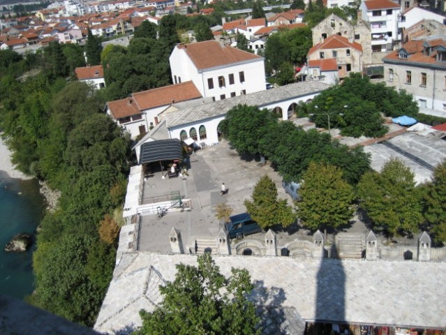 Pogled na del Mostarja iz prej imenovane đamije iz minareta 