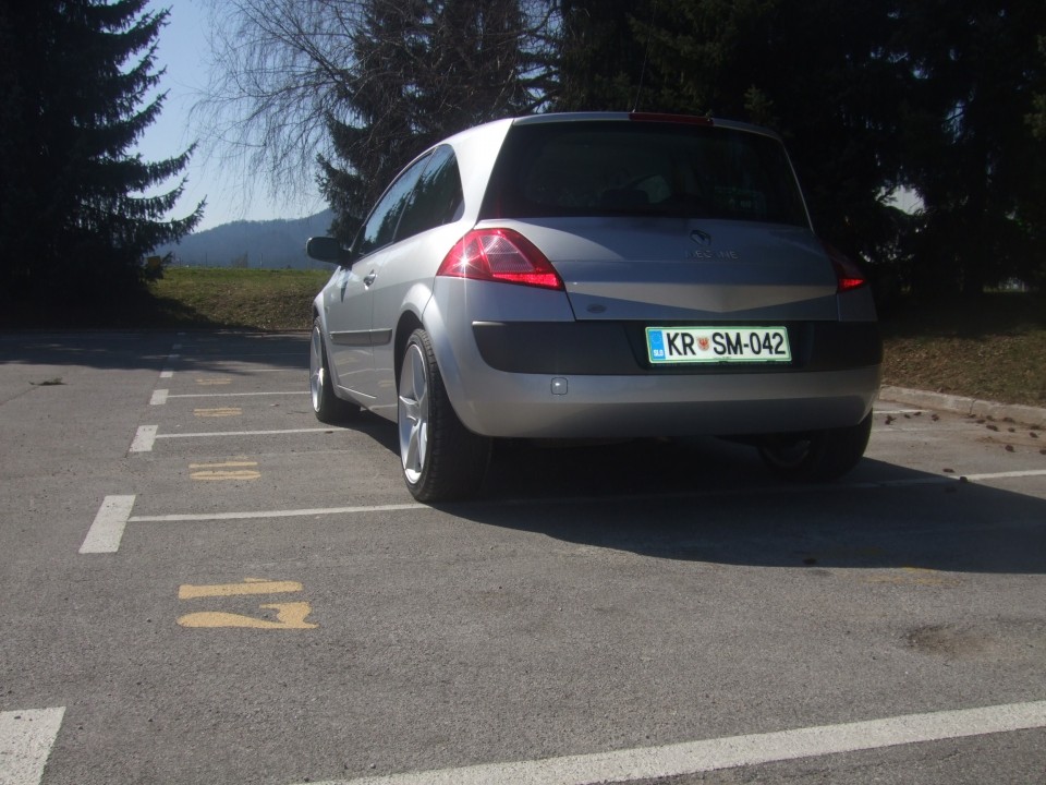 Megane II on 18'' - foto povečava