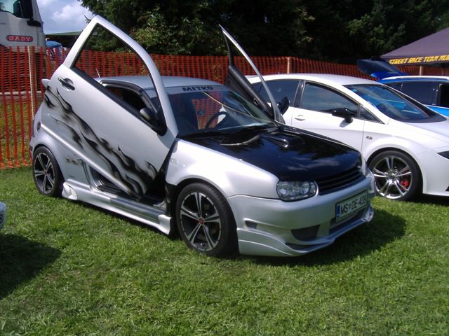 Sladki vrh 2010 Extreme car - foto