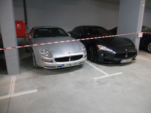 2016.5.6. - Srečanje Ferrari in Maserati  - foto povečava