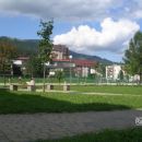 *Ravne - Javornik
-osrednji del naselja s parkom