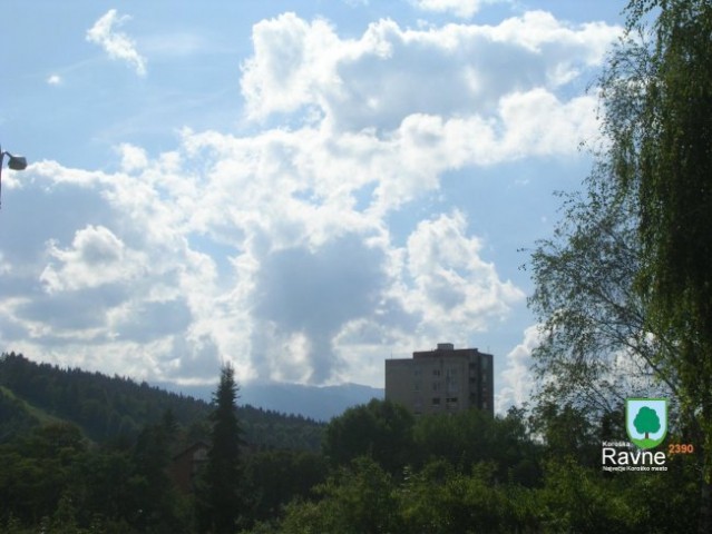 *Ravne - Čečovje
-stanovanjski stolp 