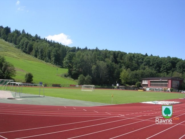 *Ravne - Park
-atletski stadion
-smučišče Poseka
-športni center DTK