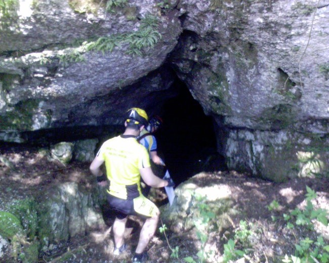 Jama, grotta, cave pouhna suli.