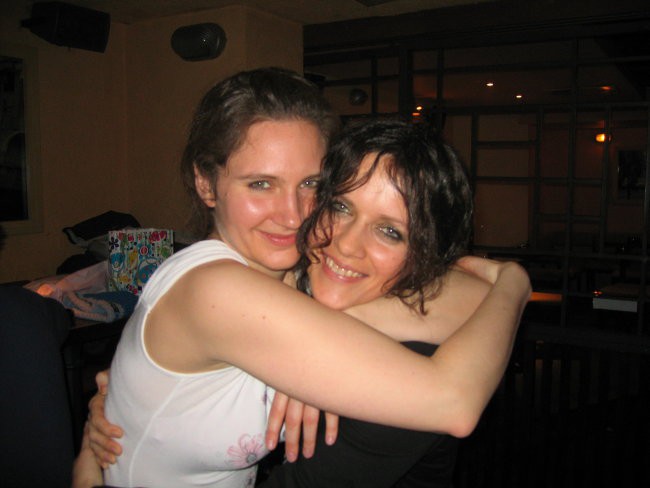 Nina in moi, presenečenje za njen 30. rd, obisk iz Luxa