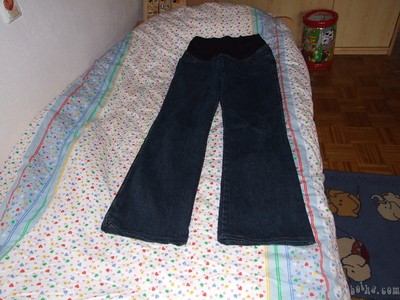 Nosečniške hlače za 20 EUR