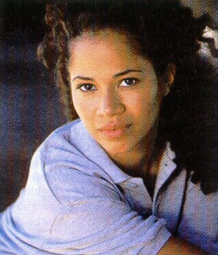 Vanessa hart-sherri saum - foto