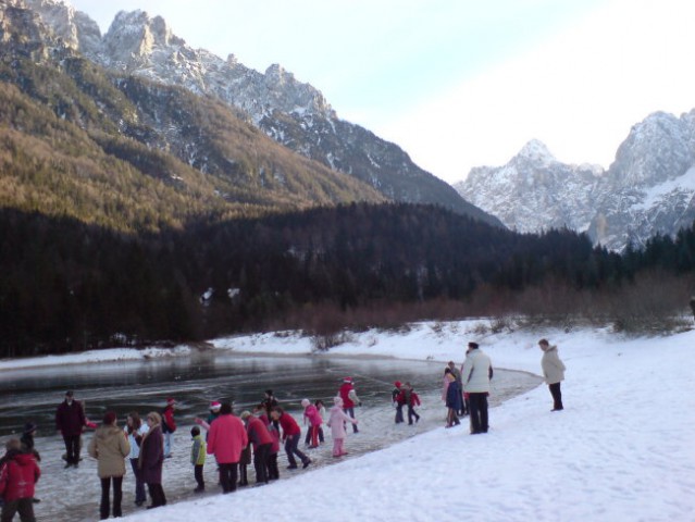 Izlet za otroke v božičnem času (22.12.2007)  - foto