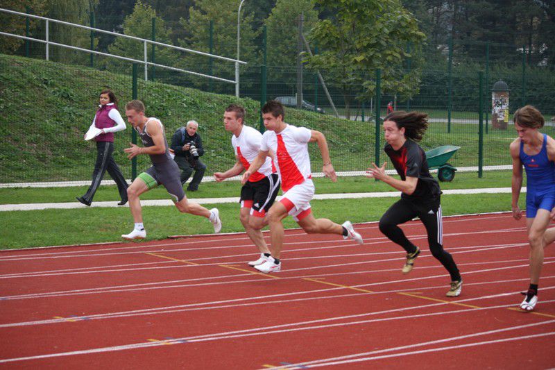 2010_10_13 ekipno DP za SŠ v atletiki - foto povečava