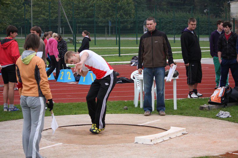 2010_10_13 ekipno DP za SŠ v atletiki - foto povečava