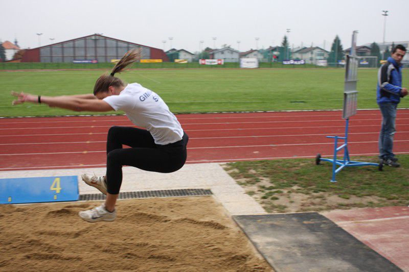 2010_10_13 ekipno DP za SŠ v atletiki - foto povečava