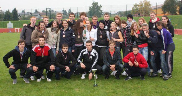 2010_10_13 ekipno DP za SŠ v atletiki - foto