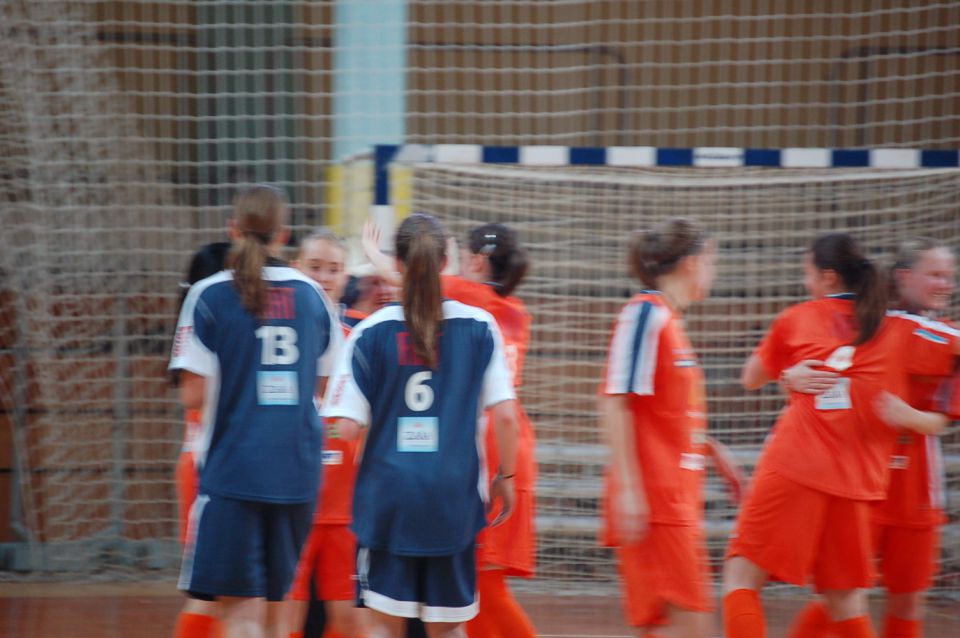 Nogomet - finale dekleta 2011 - foto povečava