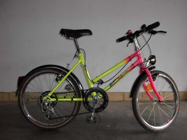 Oglasi - foto povečava