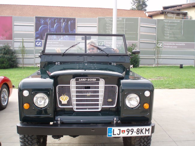 Starodobnik land rover - foto povečava